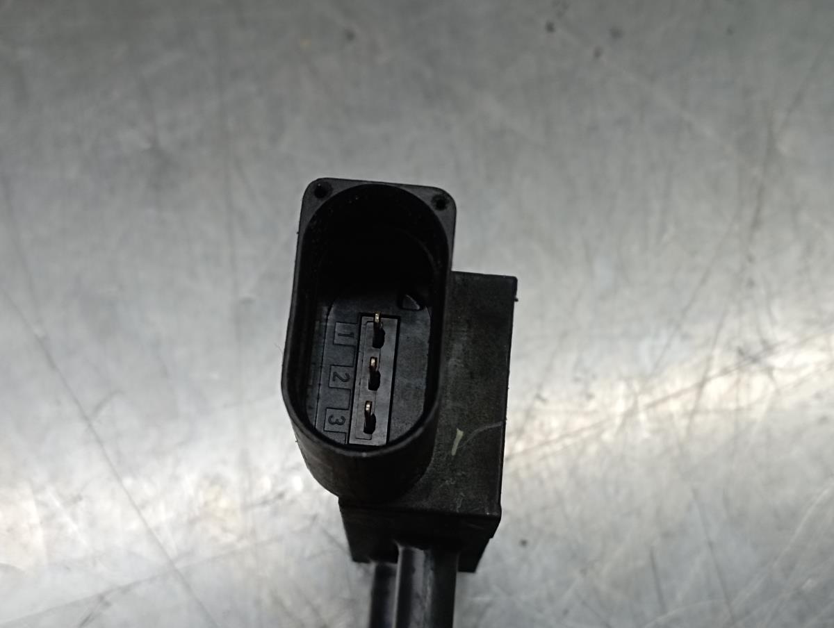 Sensor genérico VOLKSWAGEN Golf VI (5K1) Imagem-2