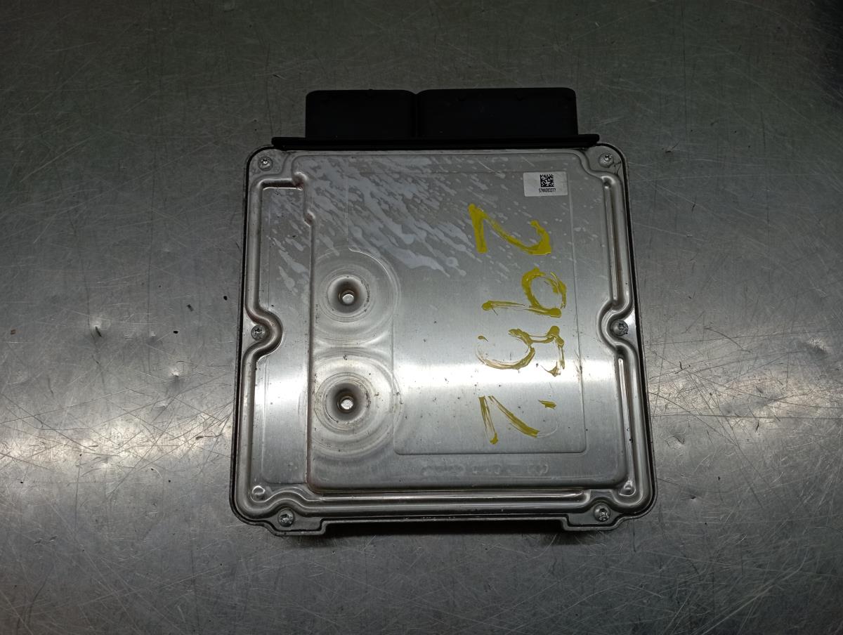 Engine control unit / ECU VOLKSWAGEN Golf VII (5G1, BQ1, BE1, BE2)