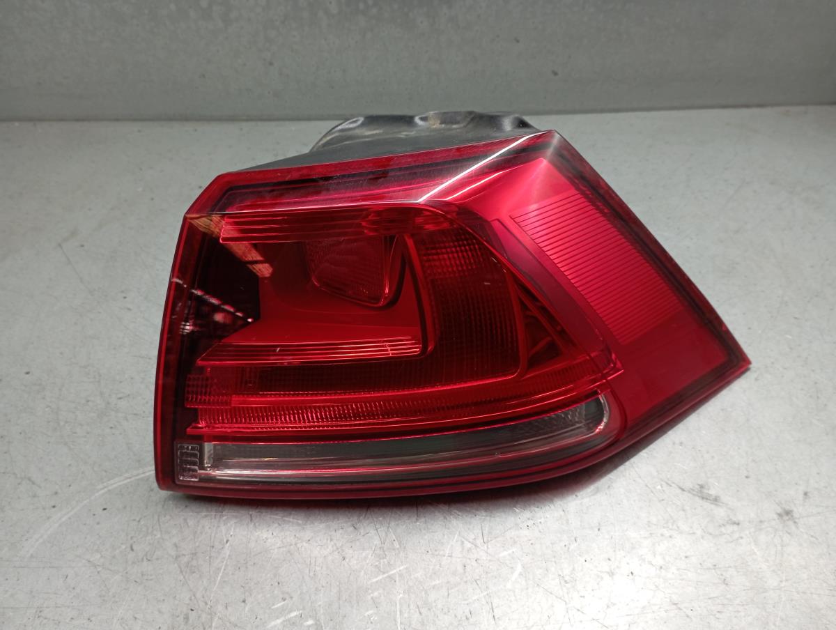 Piloto derecho VOLKSWAGEN Golf VII (5G1, BQ1, BE1, BE2)