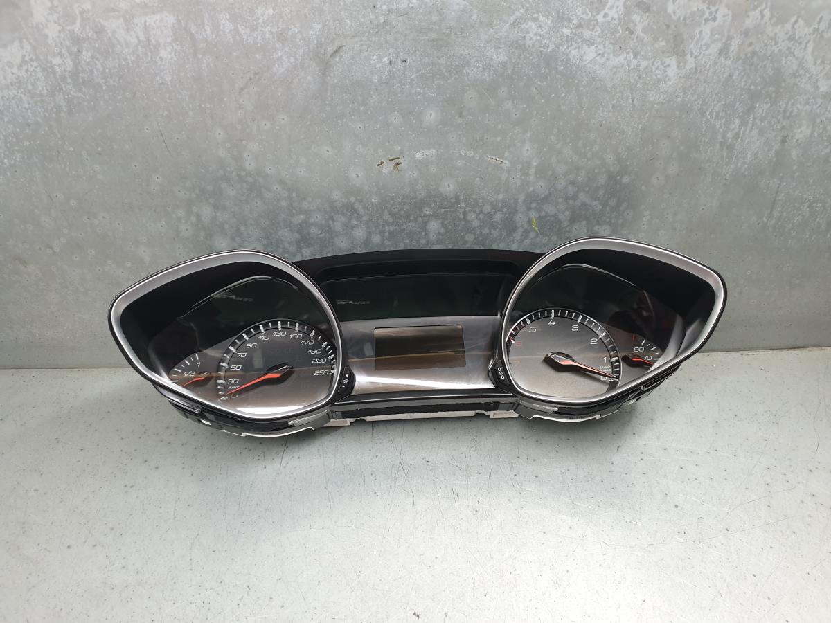 Instrument cluster PEUGEOT 308 II