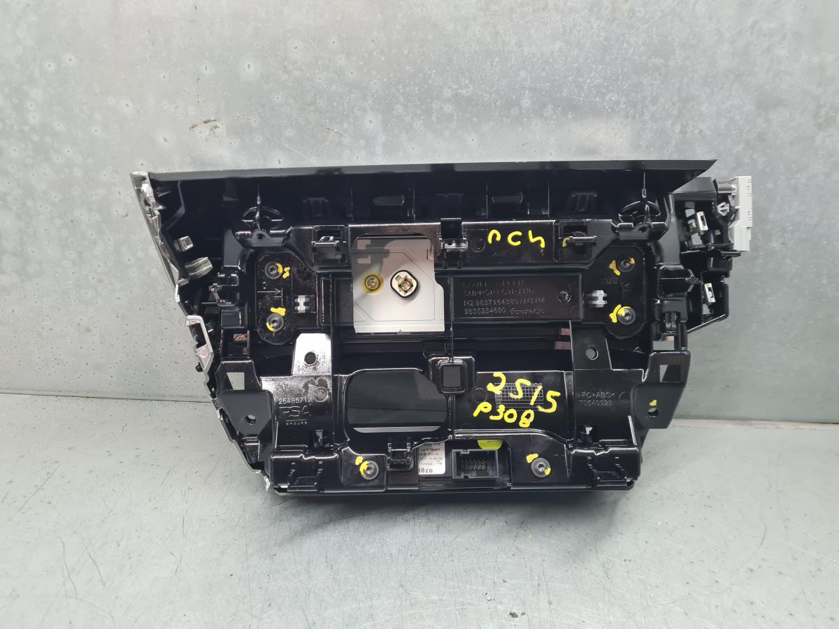 Écran de Navigation PEUGEOT 308 III Imagem-1