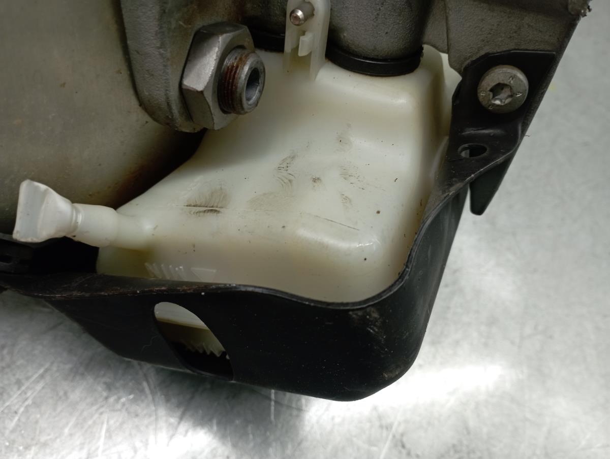 Pompe centrale de frein AUDI A6 Avant (4G5, 4GD, C7) Imagem-3