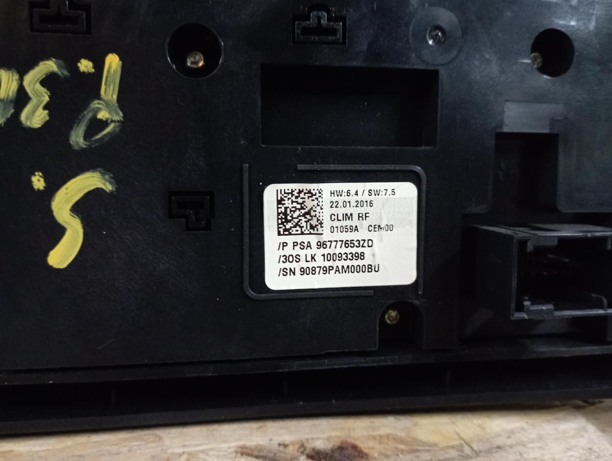 Kit Auto-rádio PEUGEOT 308 SW II Imagem-10