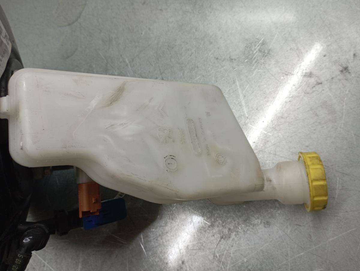 Central brake pump CITROËN C3 III Van (SX_, SY_)