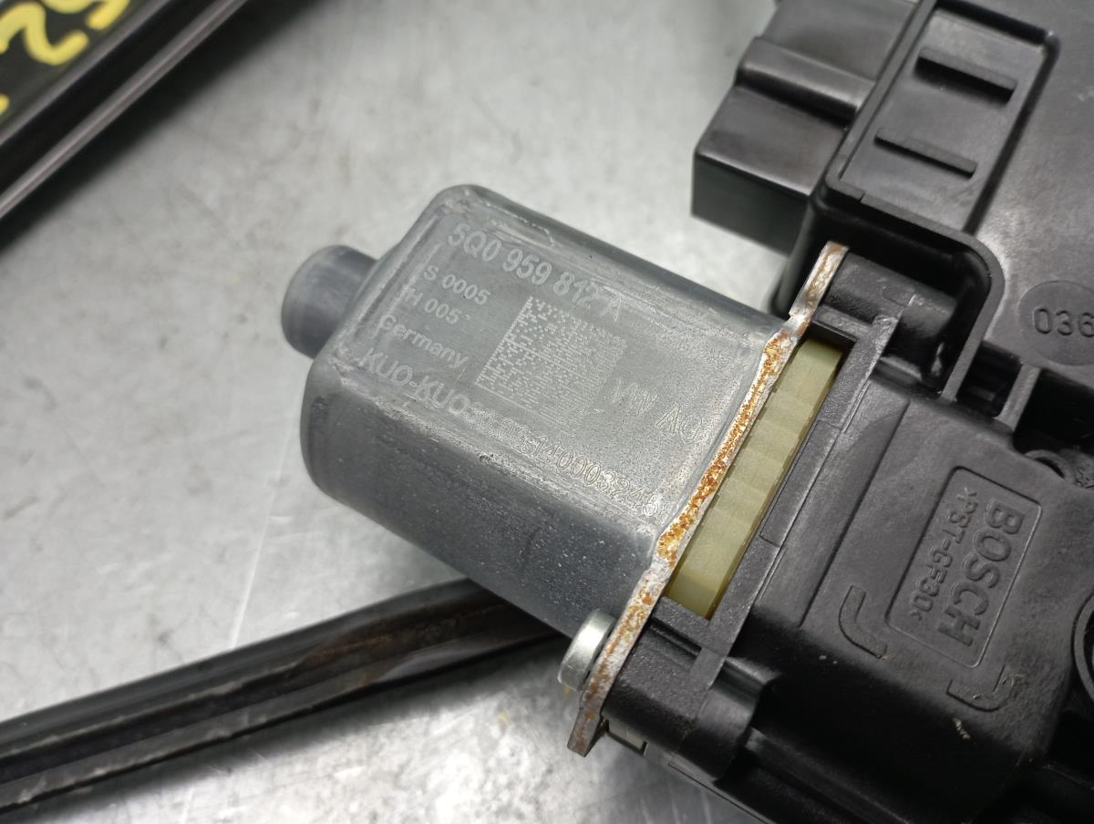 Elevalunas trasero derecho VOLKSWAGEN Golf VII (5G1, BQ1, BE1, BE2) Imagem-4