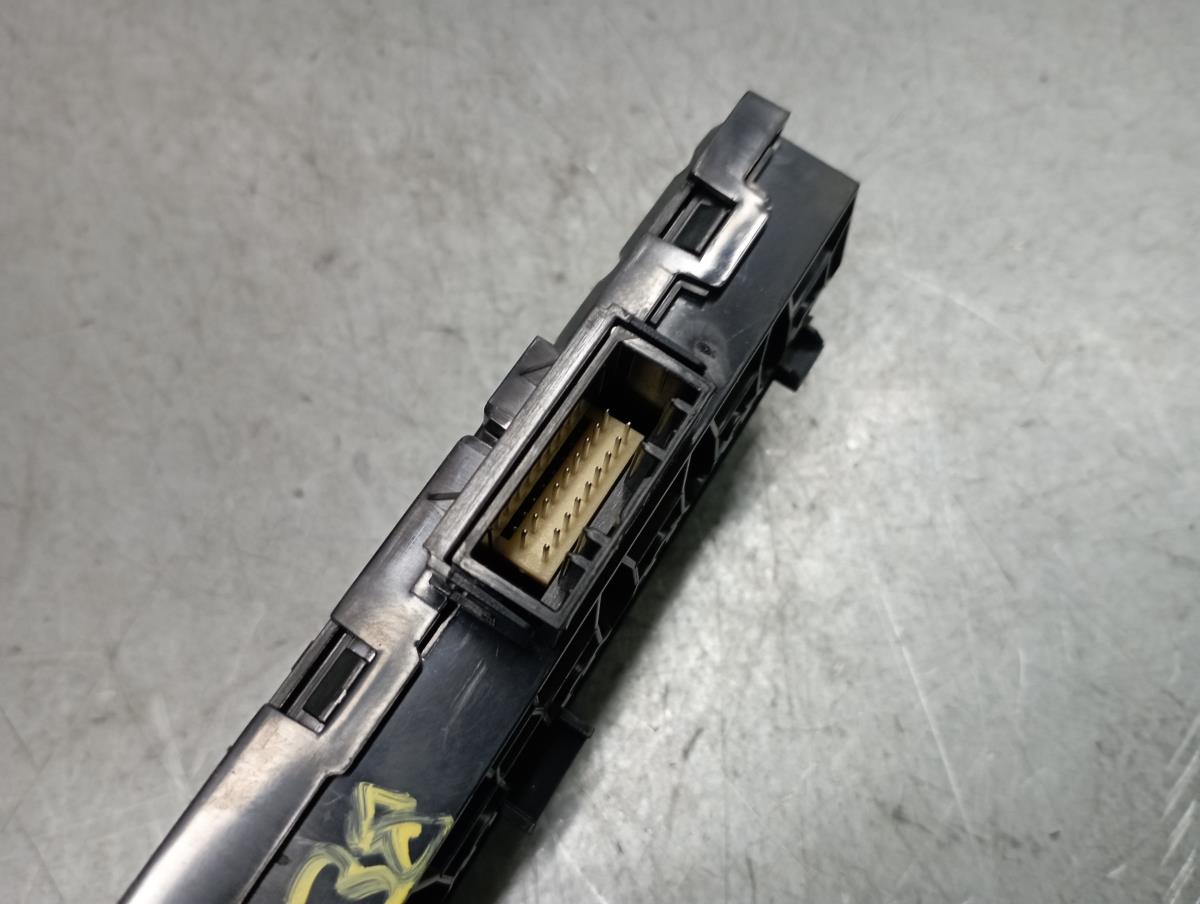 Botão / interruptor 4 piscas RENAULT Clio V (BF_) Imagem-2