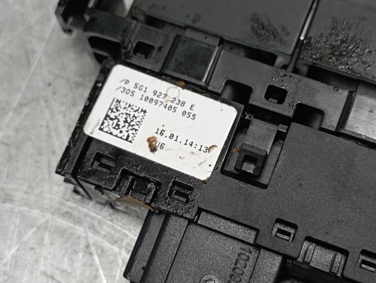 Multifunction control VOLKSWAGEN Golf VII (5G1, BQ1, BE1, BE2) Imagem-3