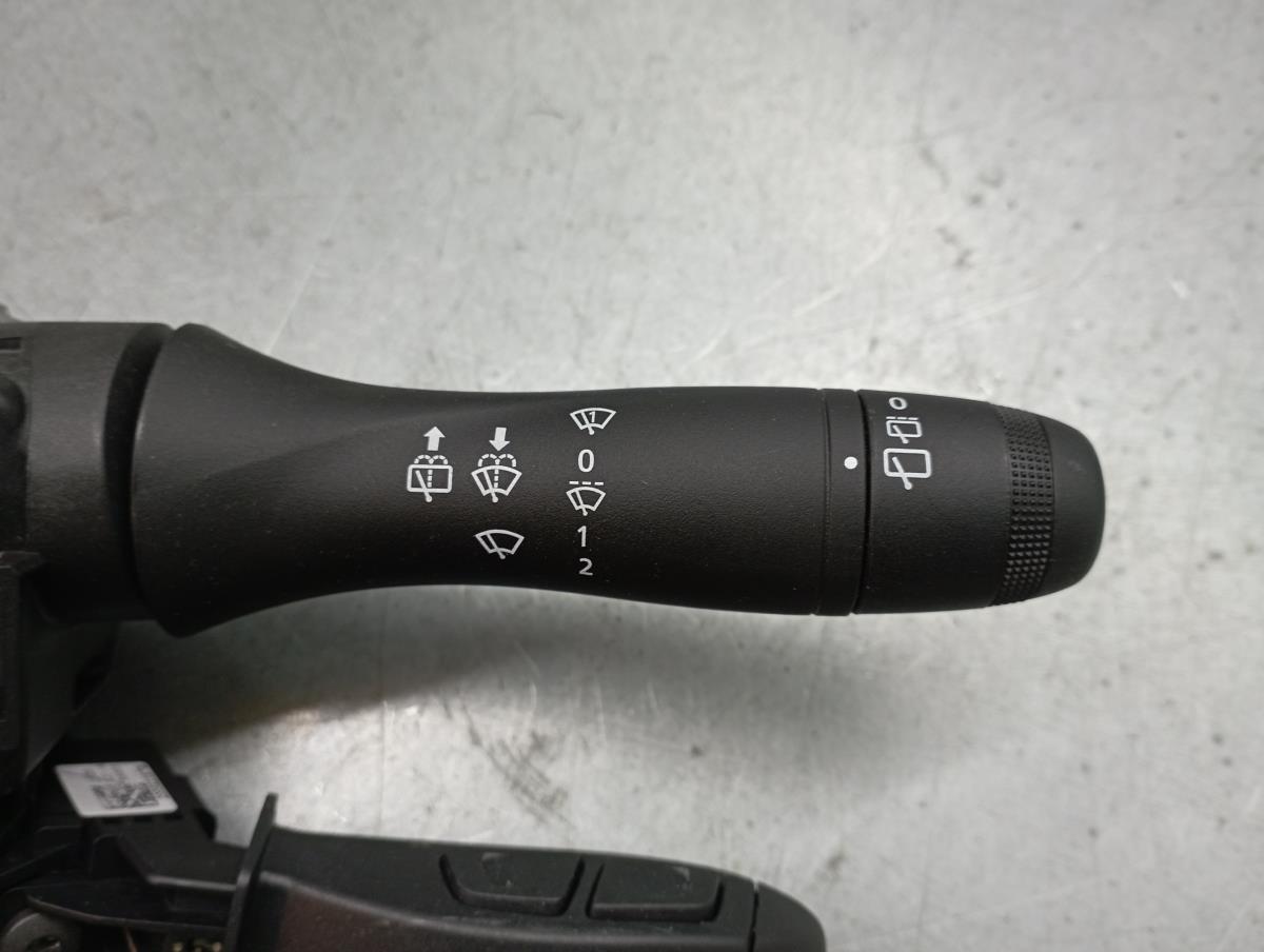 Mando de luces y limpia parabrisas DACIA Sandero III Imagem-2