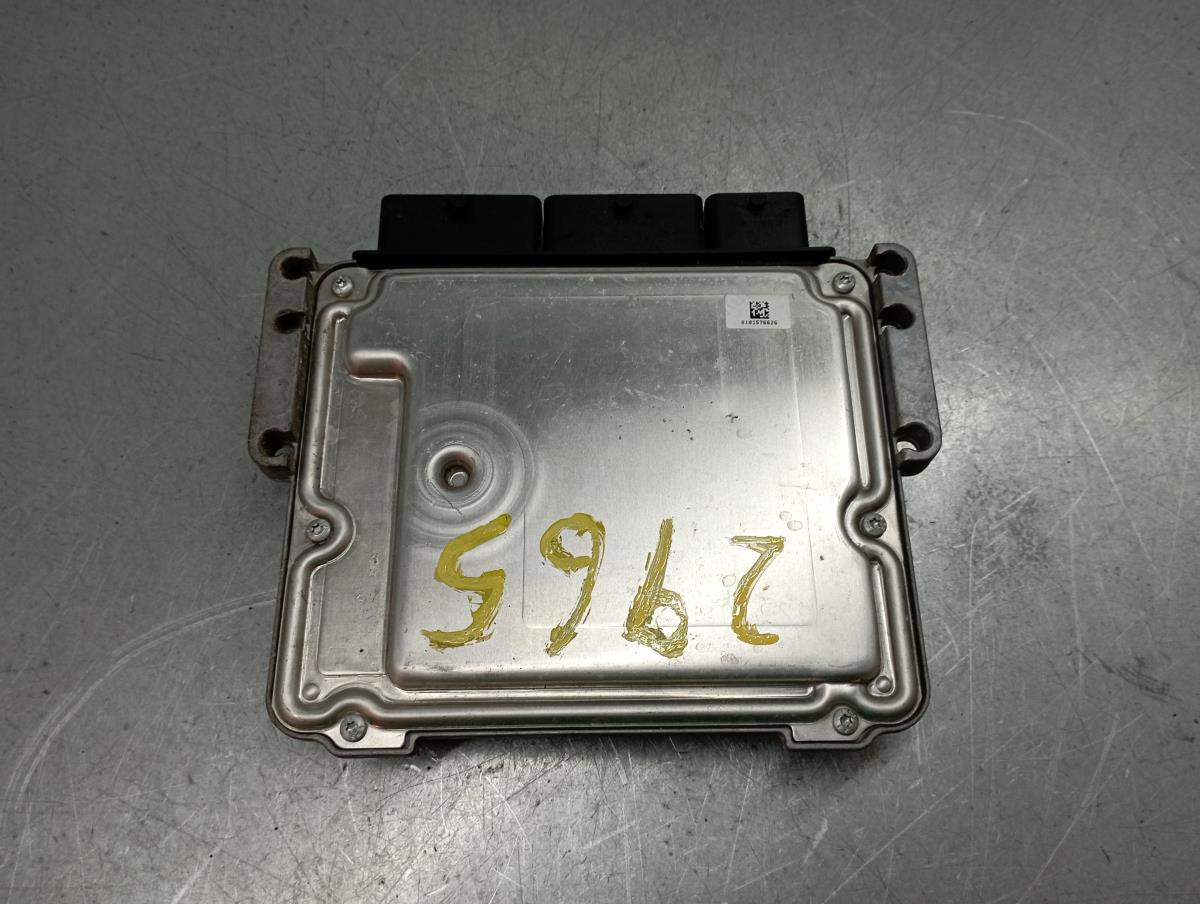 Centralina motor / ECU RENAULT Clio IV (BH_)