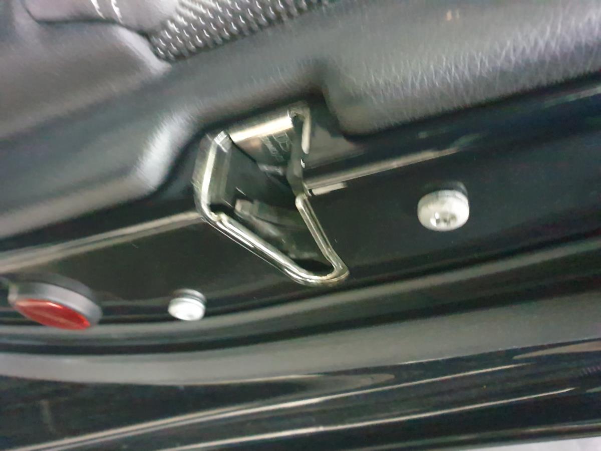 Cerradura / cierre puerta delantero derecho BMW 5 (F10)