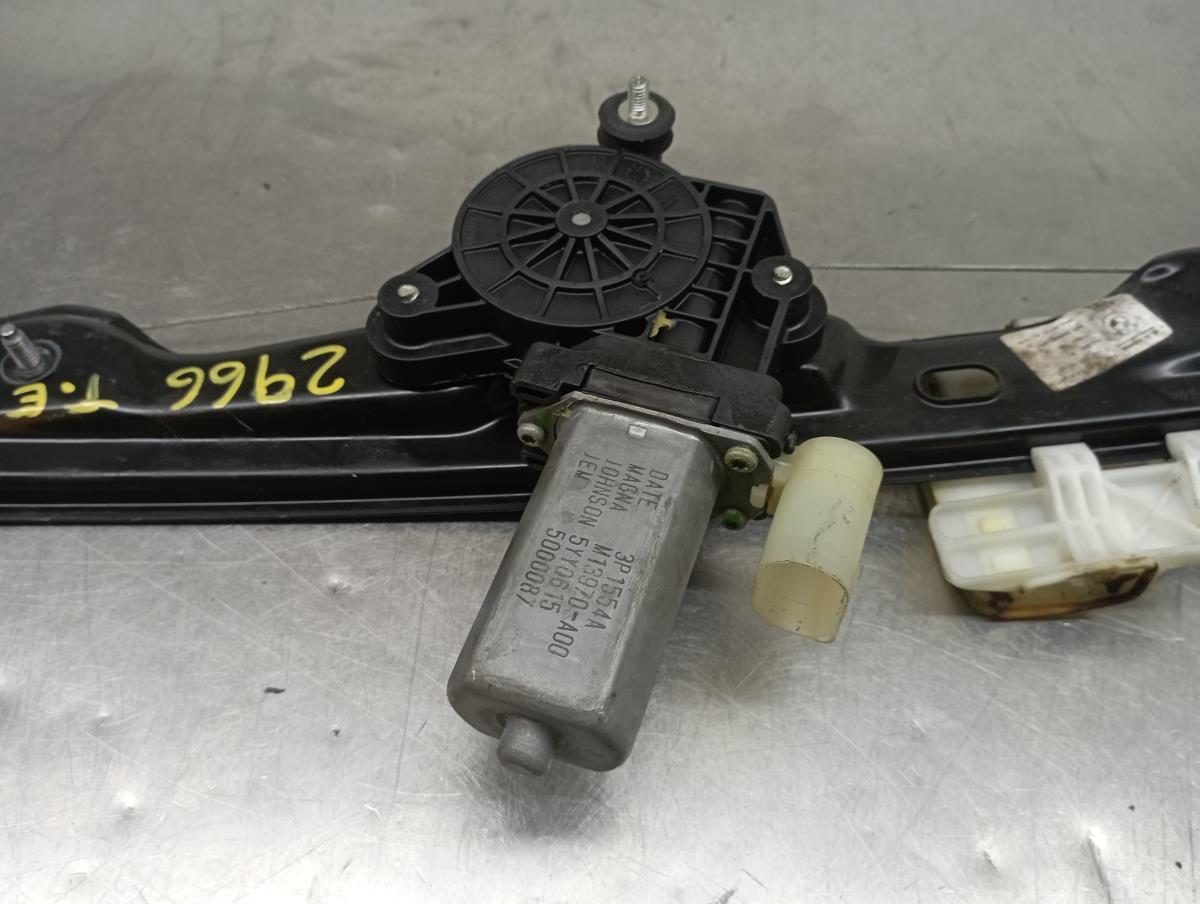 Elevalunas trasero izquierdo BMW 1 (F20) Imagem-1