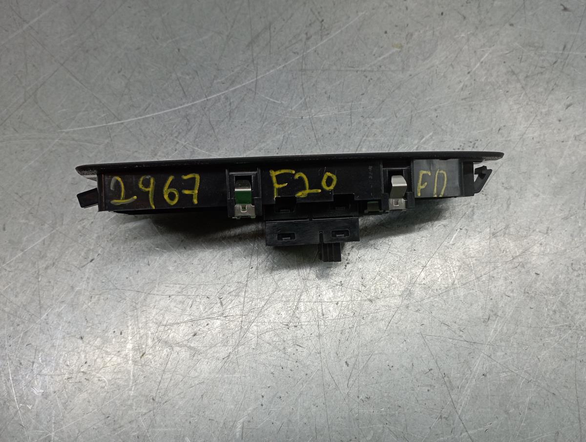 Mando / interruptor elevalunas delantero derecho BMW 1 (F20) Imagem-1