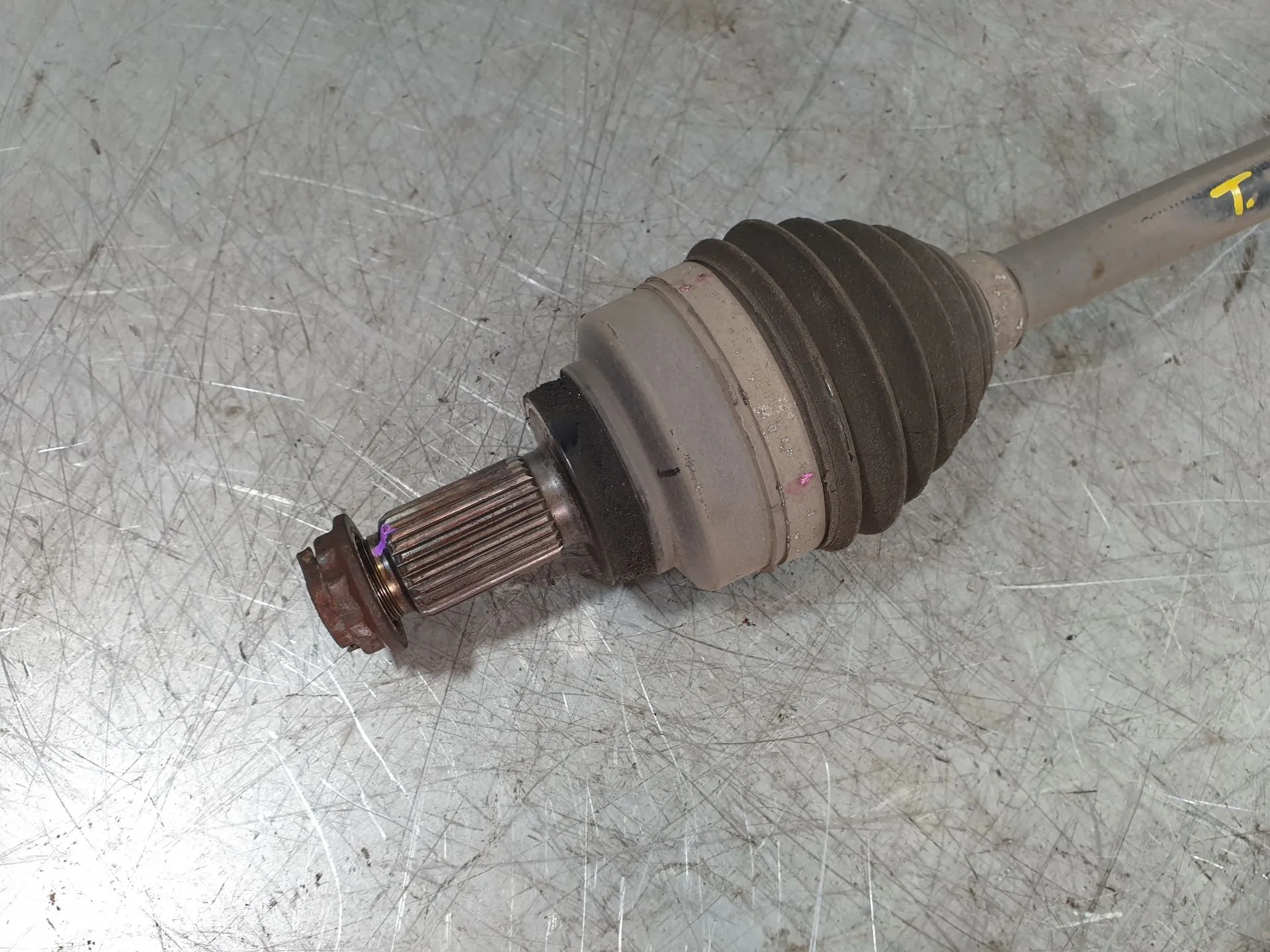 Transmissão trás esquerda BMW 1 (F20) Imagem-1