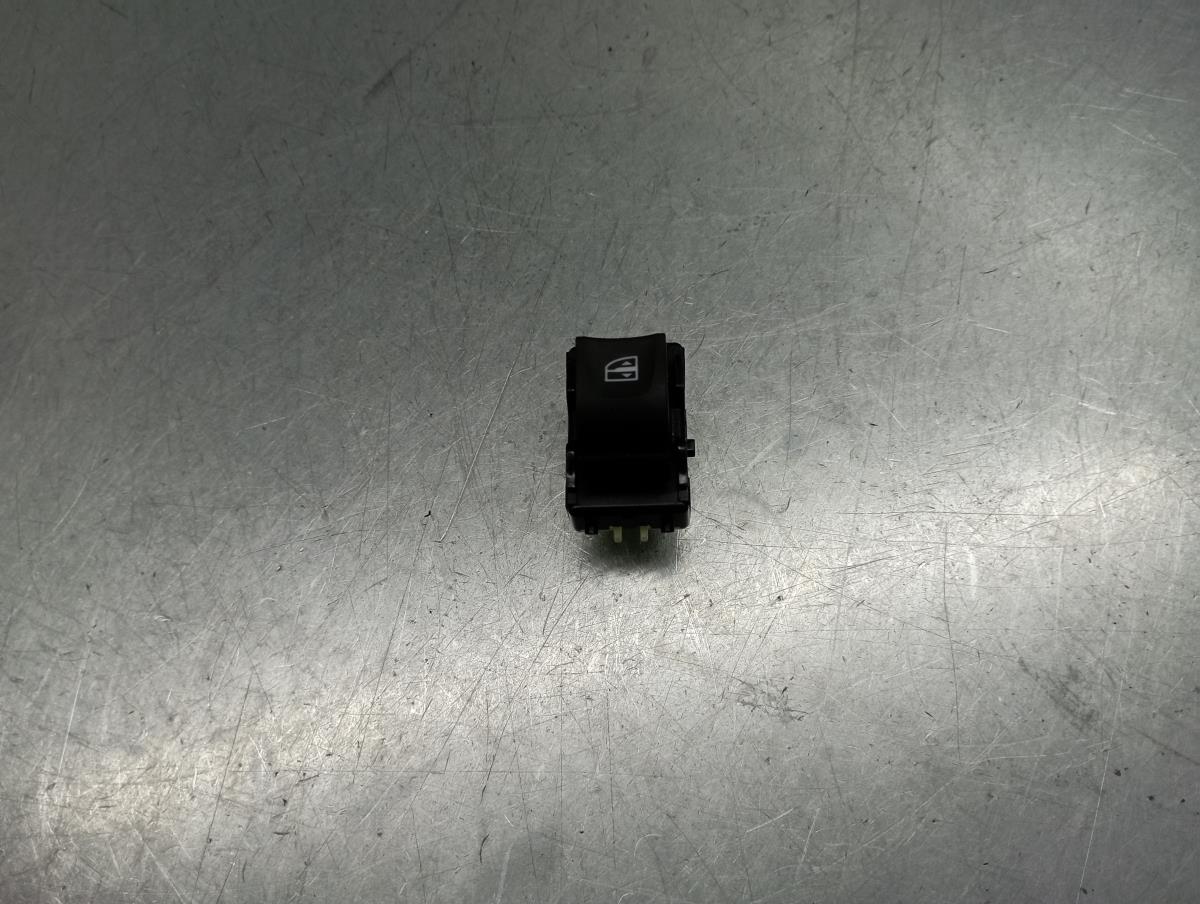 Mando / interruptor elevalunas delantero derecho DACIA Sandero III Imagem-1