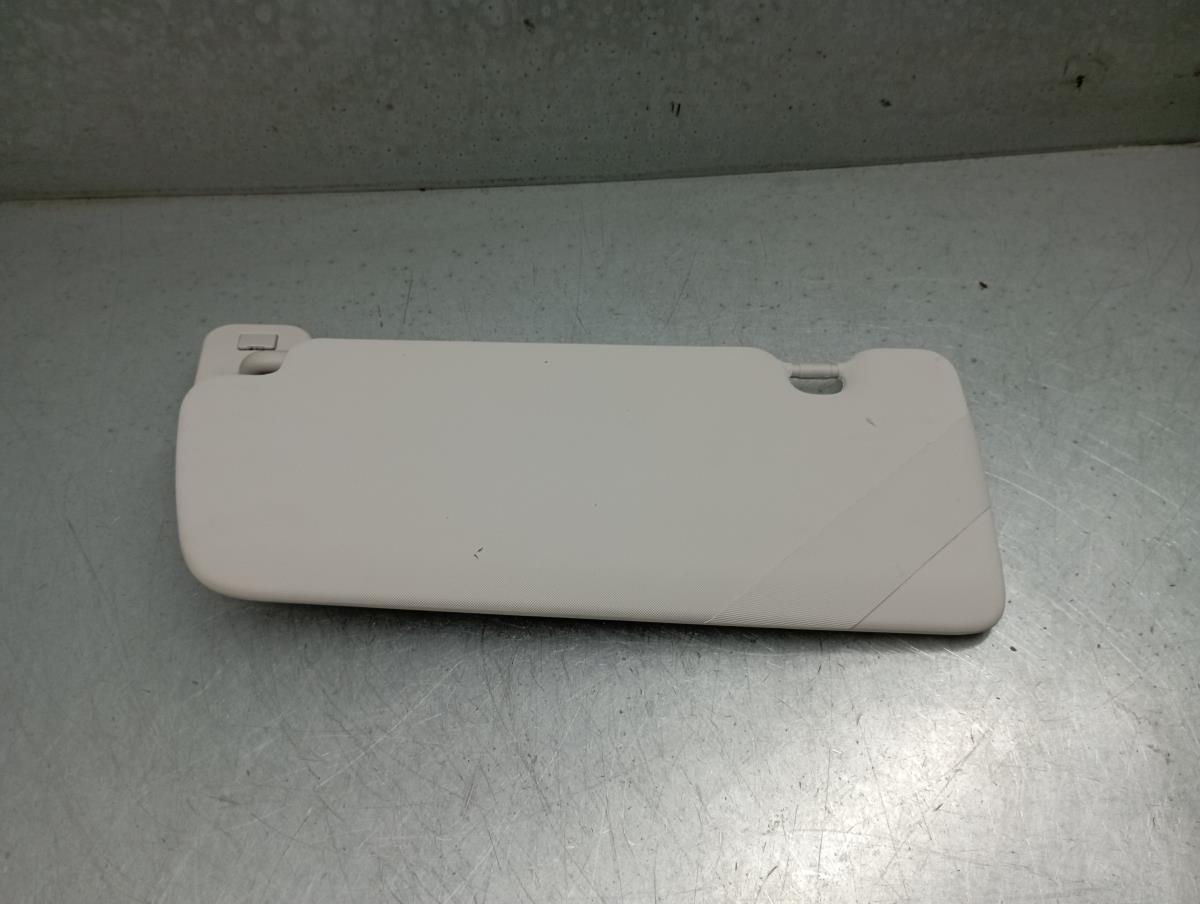 Pála de sol esquerda DACIA Sandero III