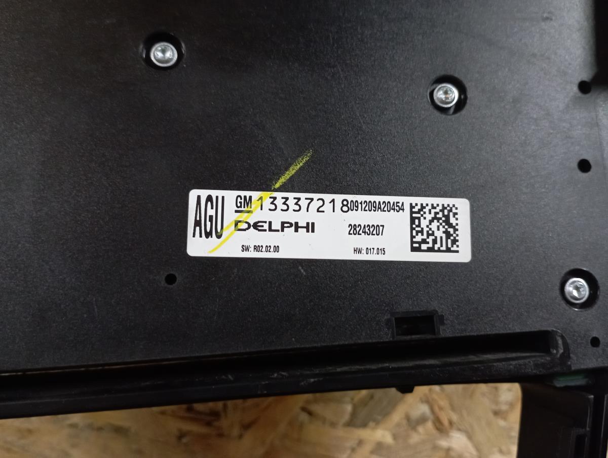 Radio control OPEL Astra J Imagem-2