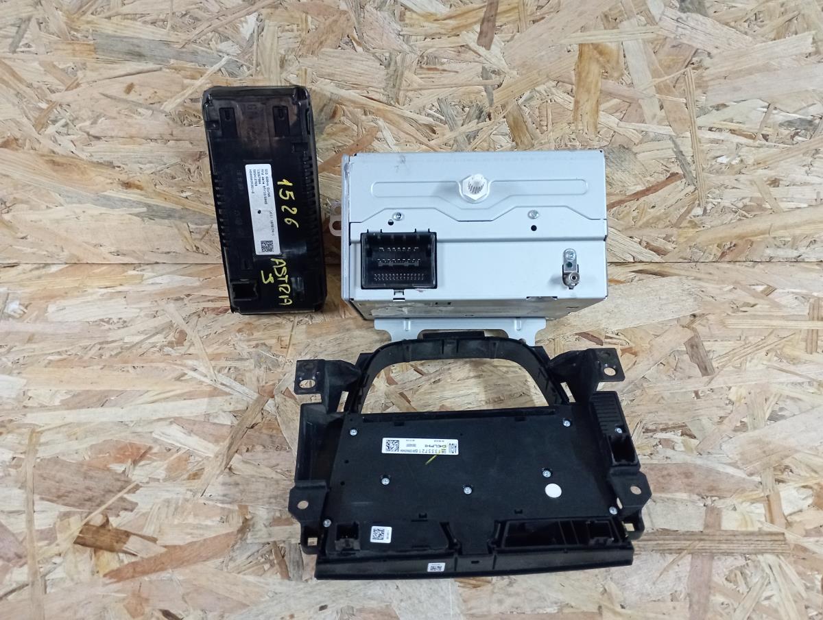 Kit Auto-rádio OPEL Astra J Imagem-1