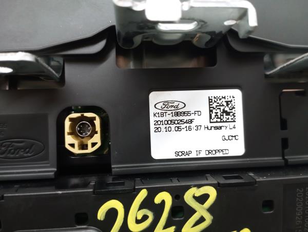 Kit Auto-rádio FORD Fiesta VII (HJ, HF) Imagem-4