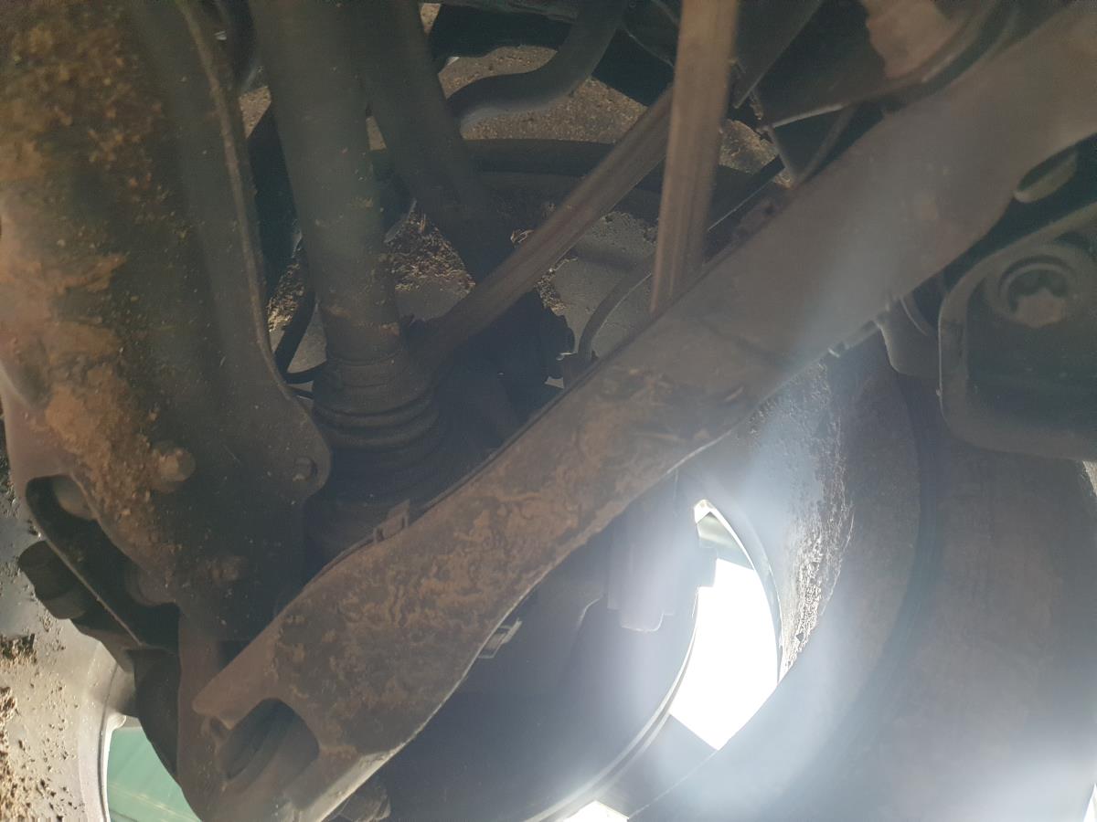 Sospensione posteriore sinistra MERCEDES-BENZ Classe C Carrinha (S205) Imagem-1