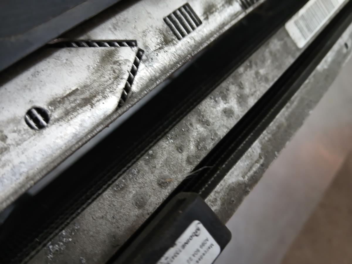 Water radiator MERCEDES-BENZ Classe C Carrinha (S205) Imagem-1