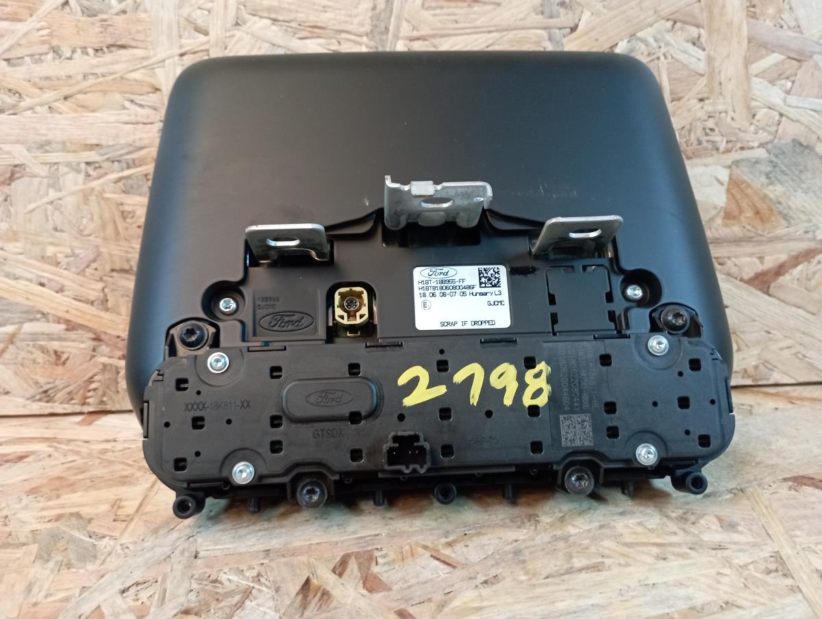 Kit Auto-rádio FORD Fiesta VII (HJ, HF) Imagem-3