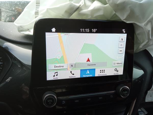 Kit Auto-rádio FORD Fiesta VII (HJ, HF) Imagem-8