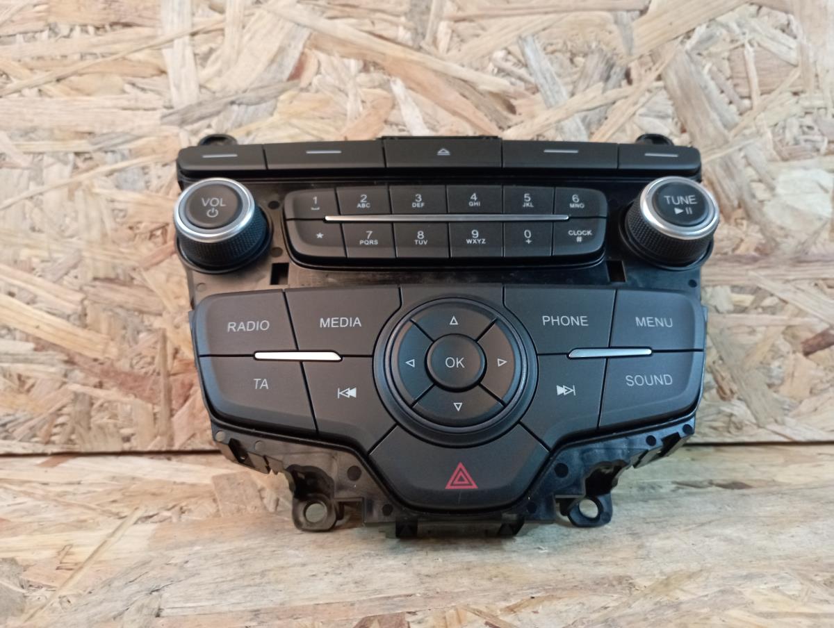 Kit Auto-rádio FORD Focus III Imagem-1