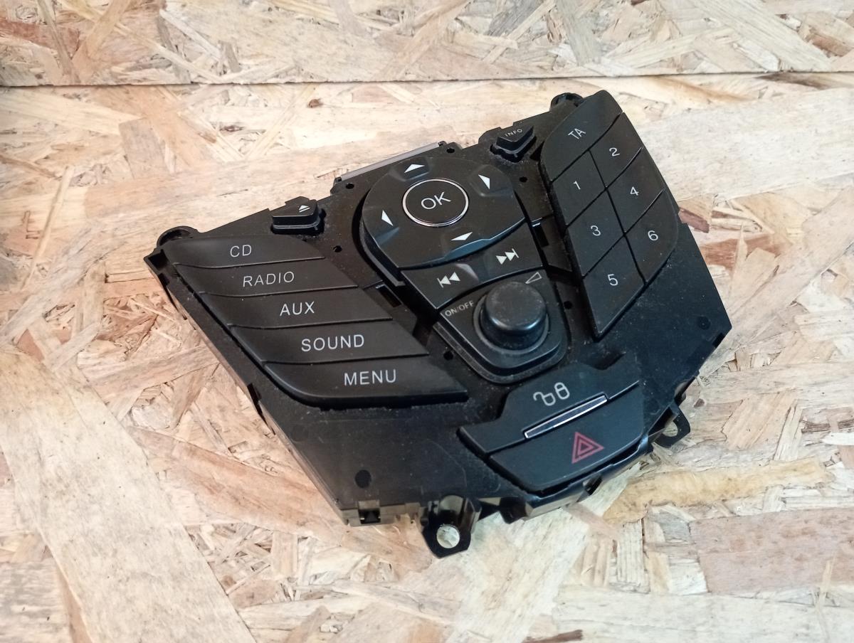 Radio control FORD Focus III Imagem-1