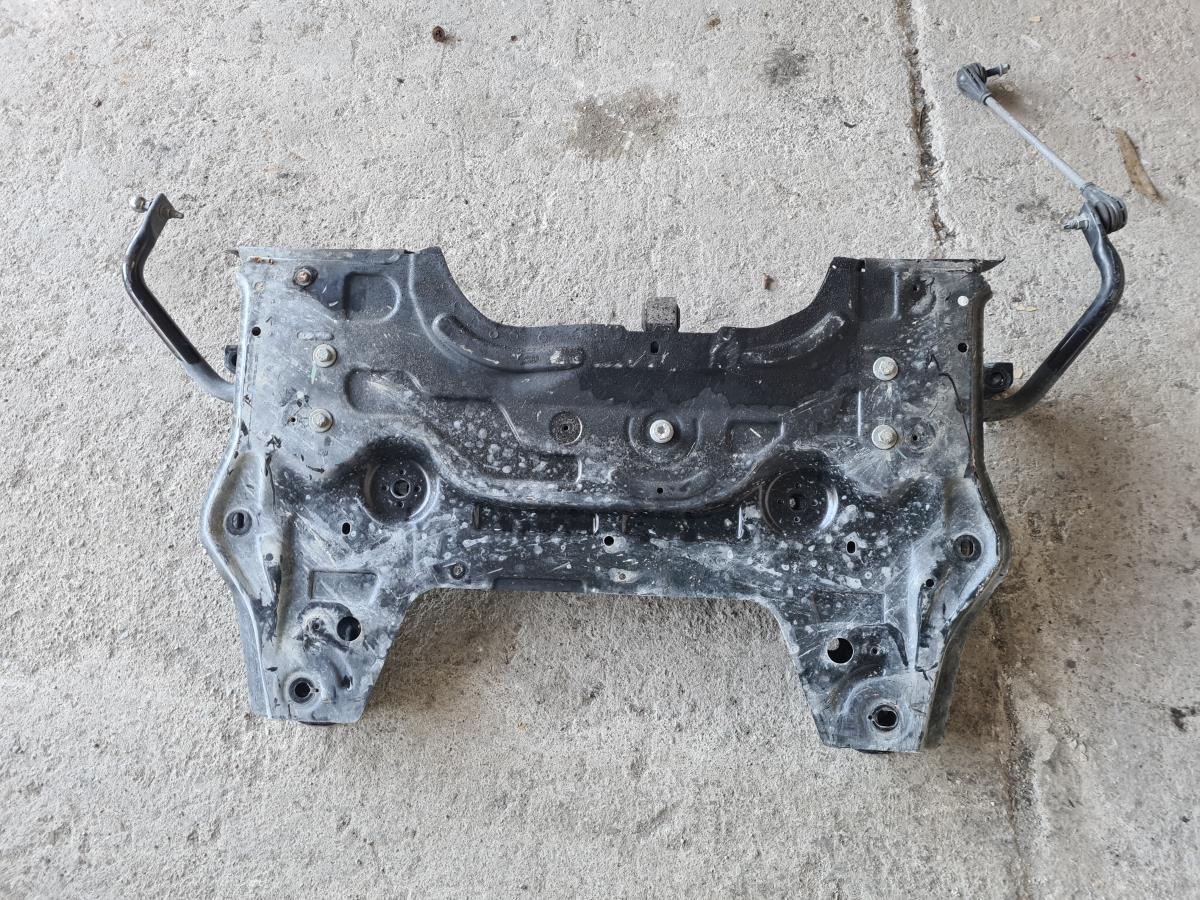 Subchasis delantero PEUGEOT 208 II Imagem-1