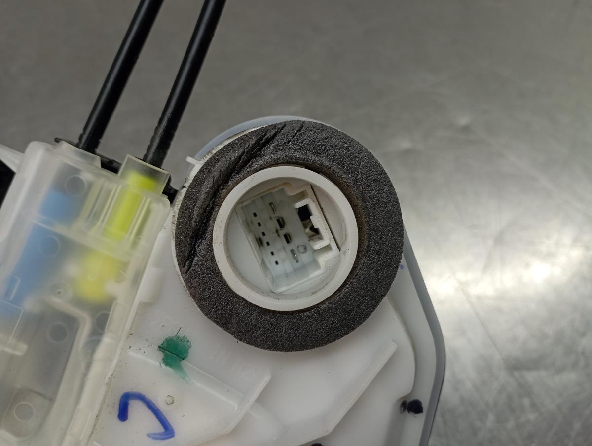 Fechadura / fecho porta trás direito PEUGEOT 108 Imagem-2