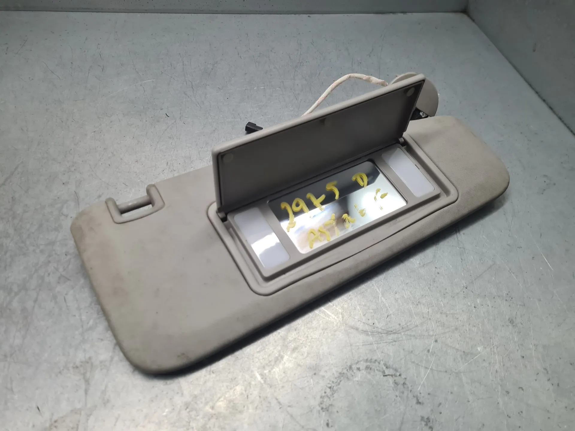 Right Sun Visor OPEL Astra K Imagem-1