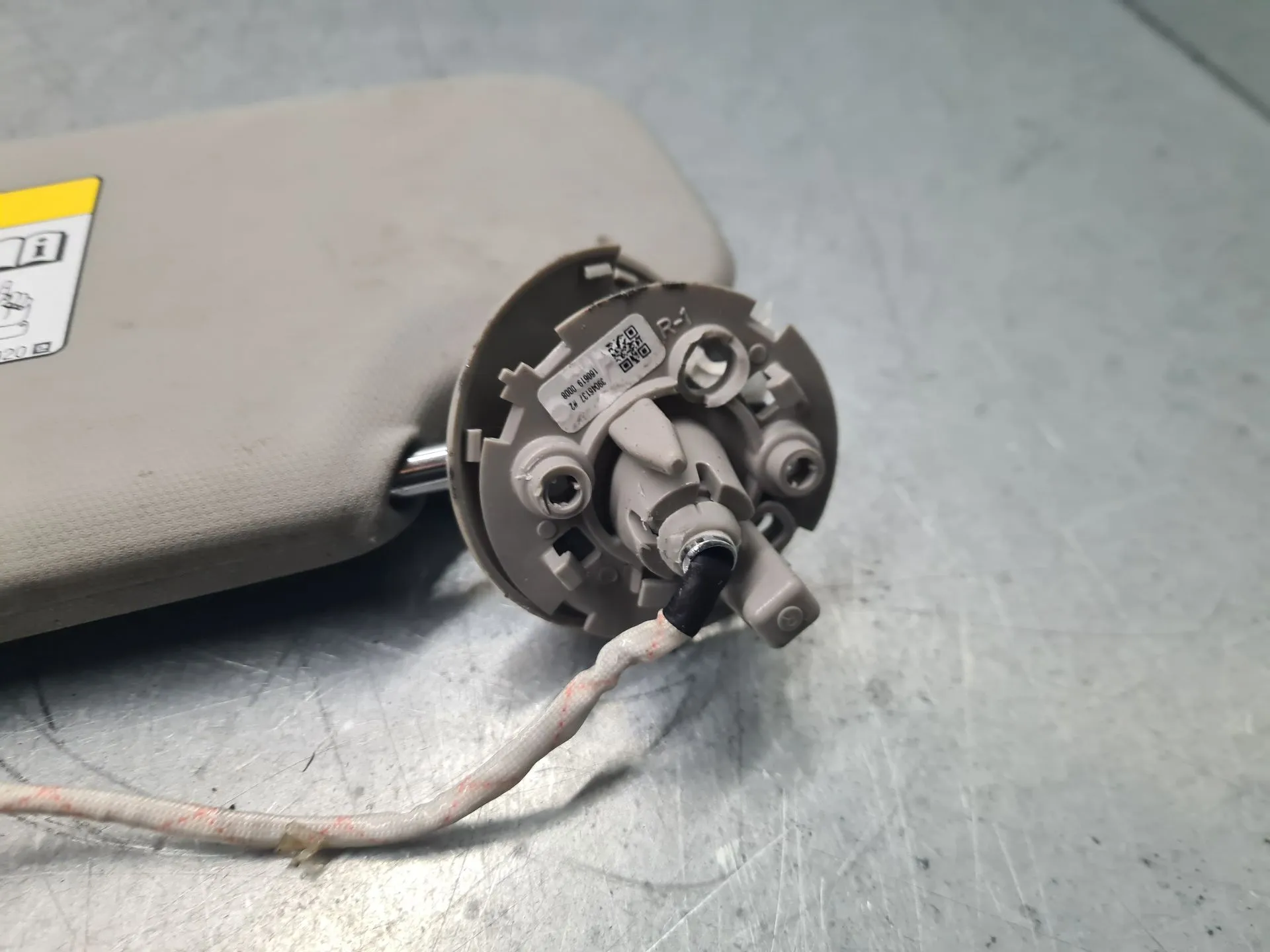 Right Sun Visor OPEL Astra K Imagem-4