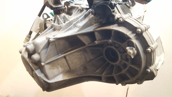 Caja de cambios manual RENAULT Megane III (BZ0_) Imagem-4