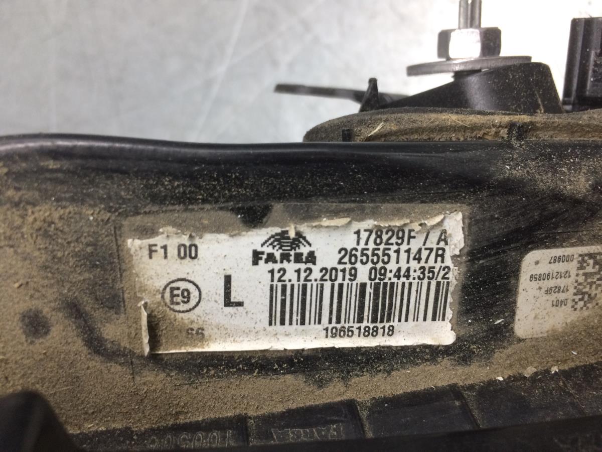 Feu de coffre Gauche RENAULT Clio V (BF_) Imagem-2