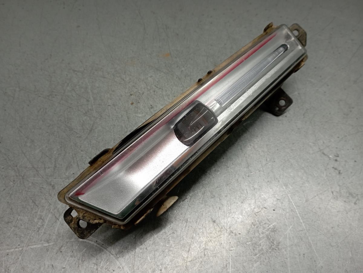 Feu antibrouillard Avant Gauche JAGUAR F-Pace (X761) Imagem-1