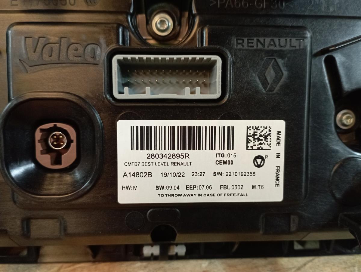 Pantalla / pantalla de información RENAULT Captur II Imagem-5