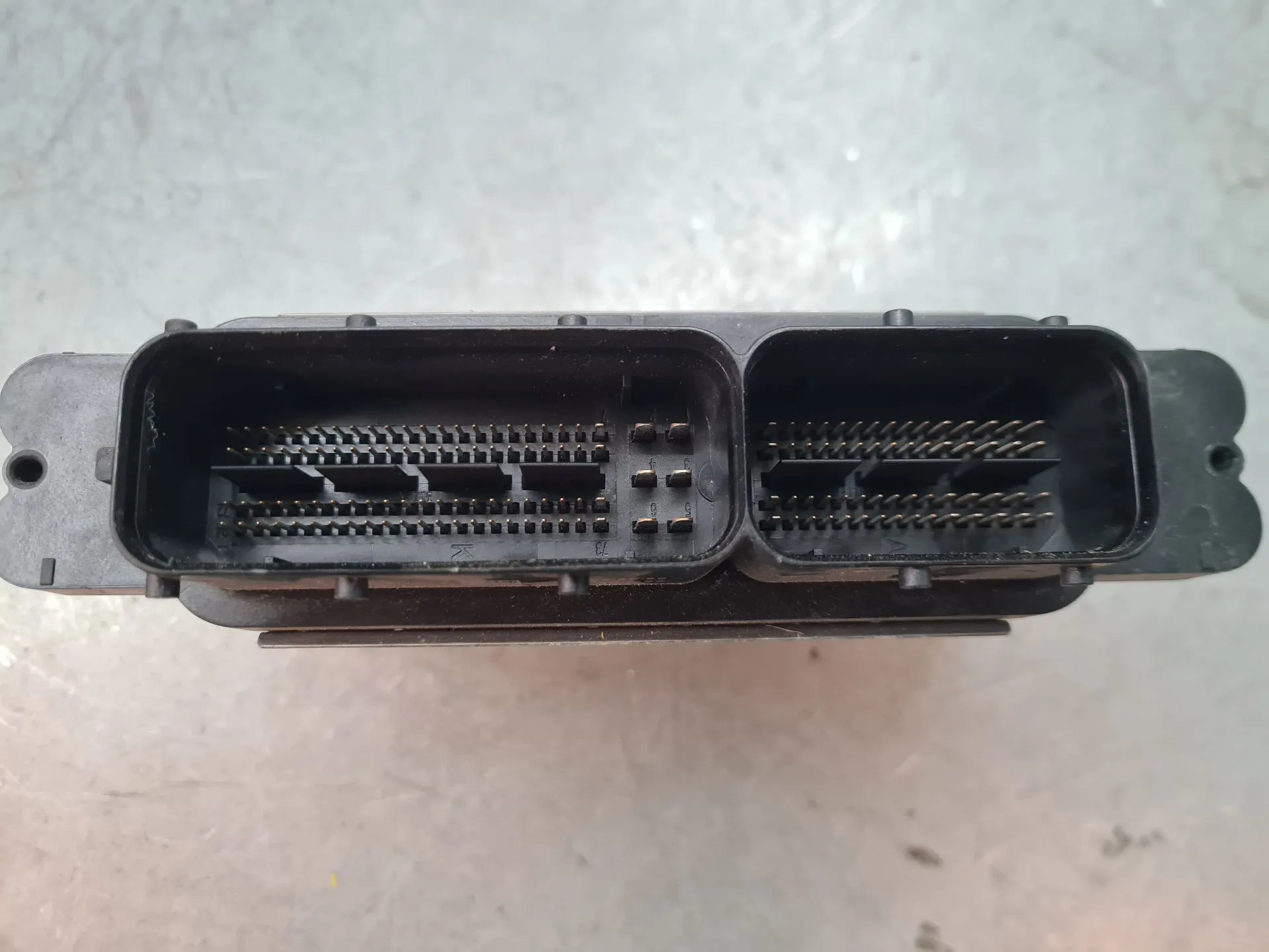 Centralina motor / ECU SKODA Fabia III Hatchback (NJ3) Imagem-1