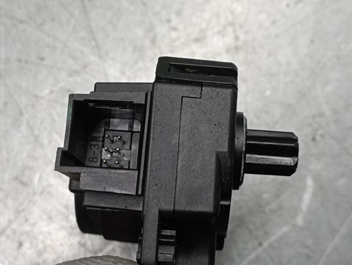 Motor del compuerta de la calefacción OPEL Astra K Imagem-2