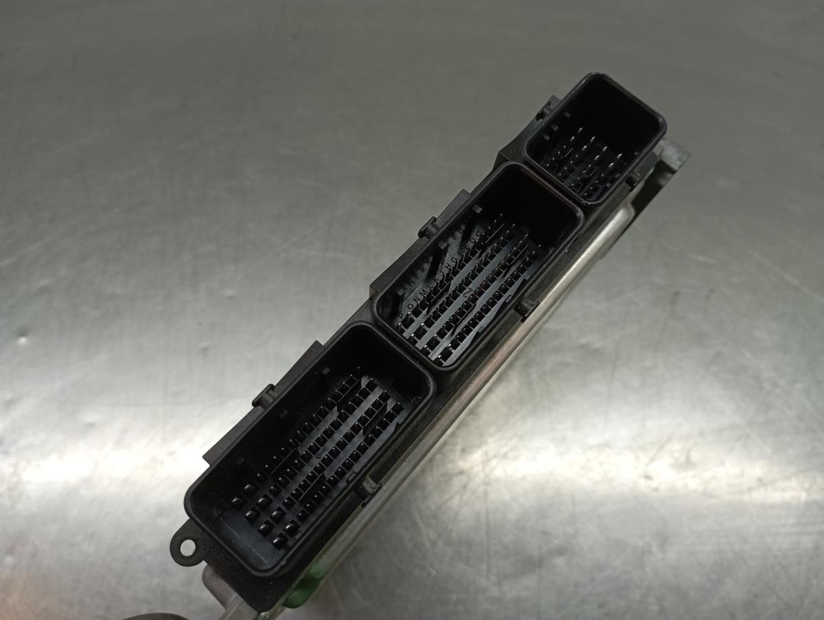Centralina motor / ECU RENAULT Clio IV (BH_) Imagem-1