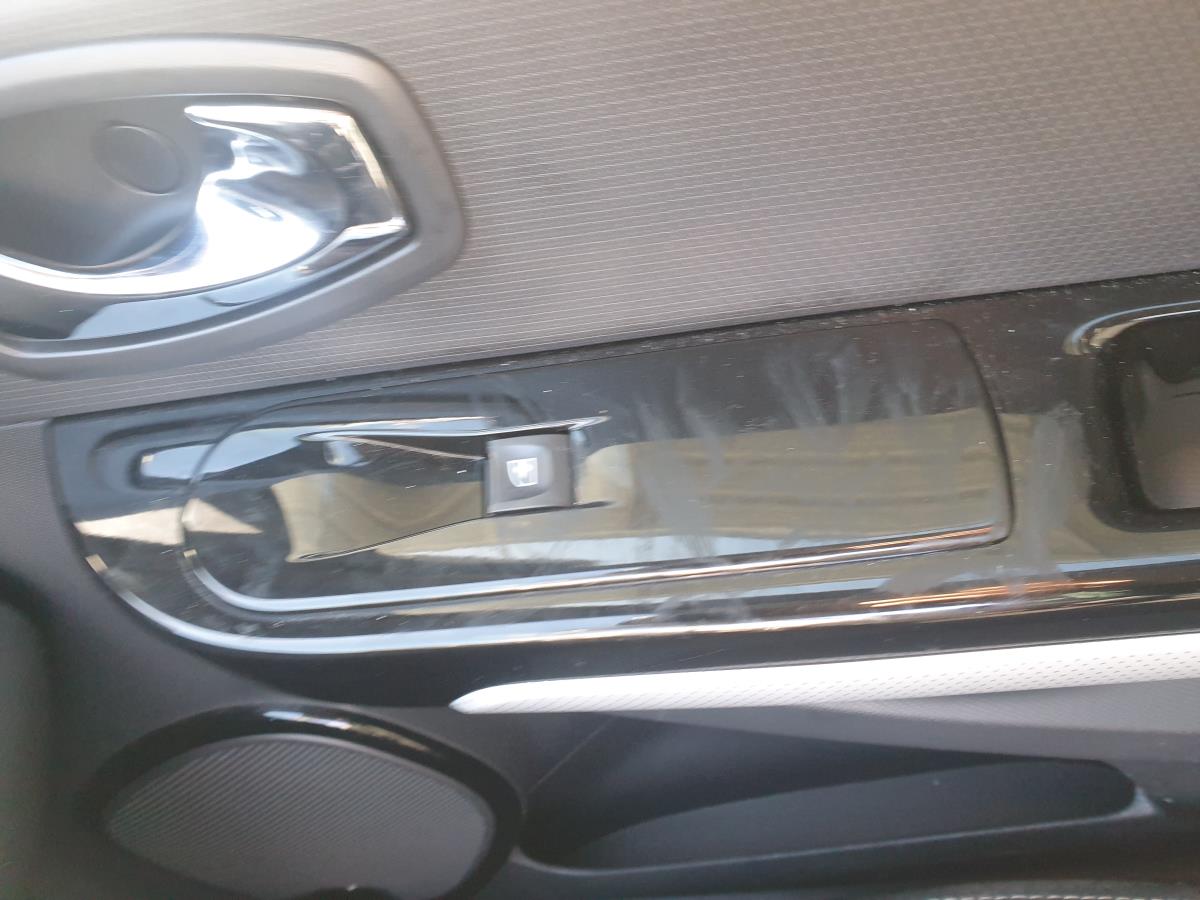 Mando / interruptor elevalunas delantero derecho RENAULT Clio IV (BH_)