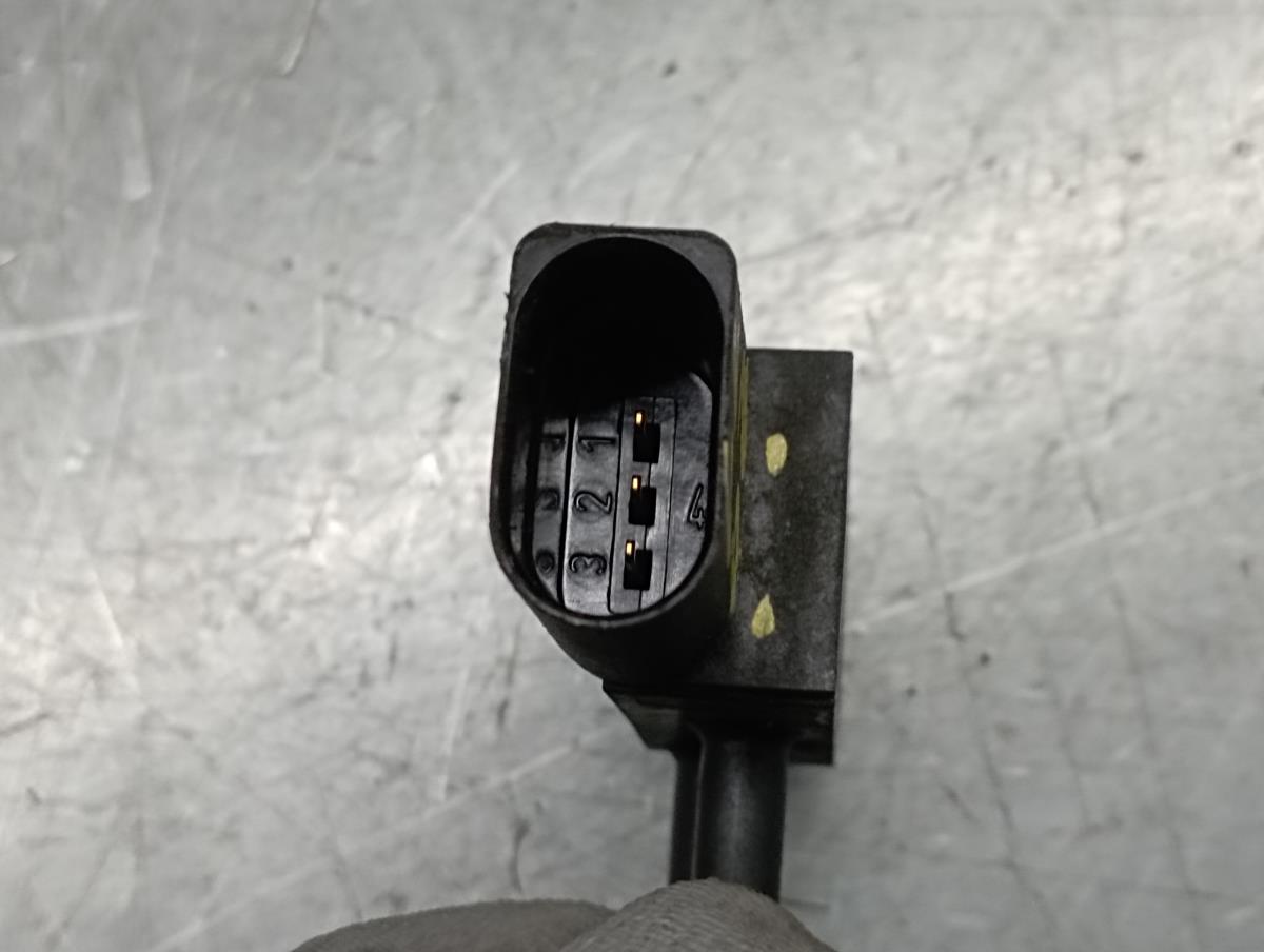 Generic sensor VOLKSWAGEN Polo (6R, 6C) Imagem-2