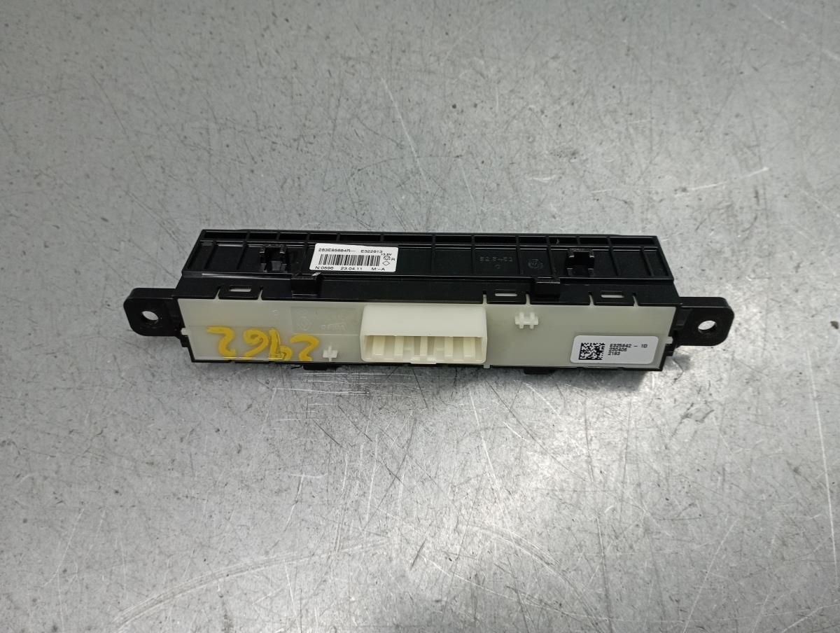 Warning Switch DACIA Sandero III Imagem-2