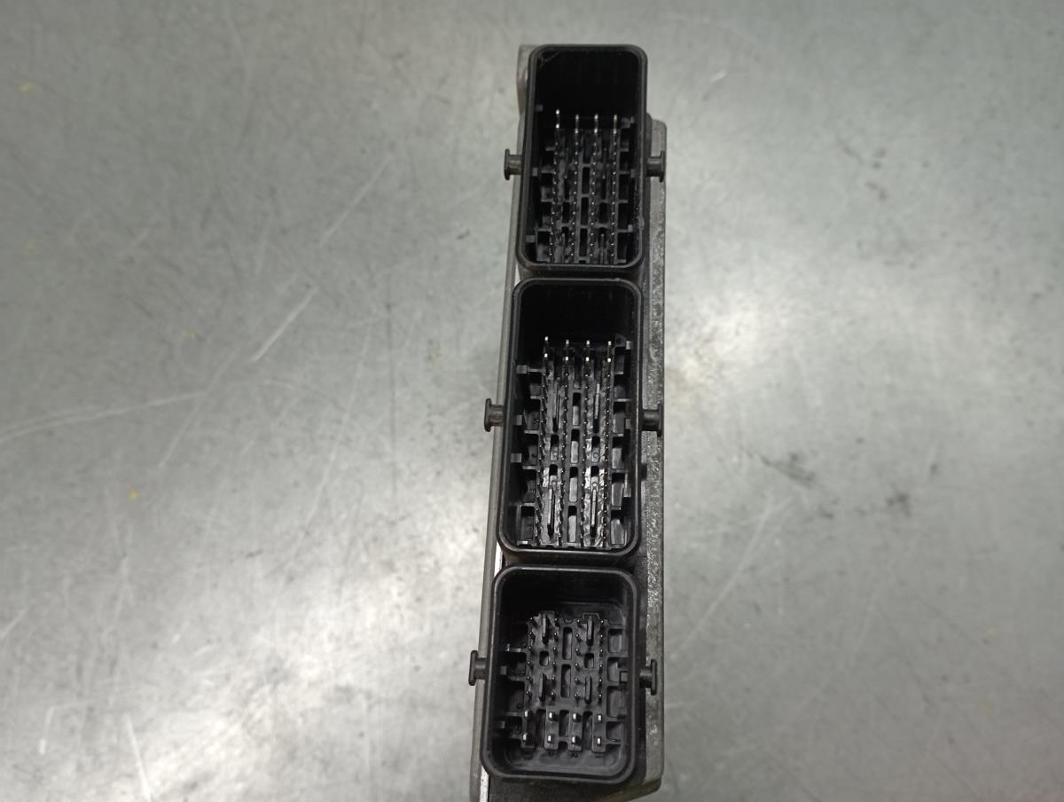 Centralina motor / ECU RENAULT Captur (J5_) Imagem-2