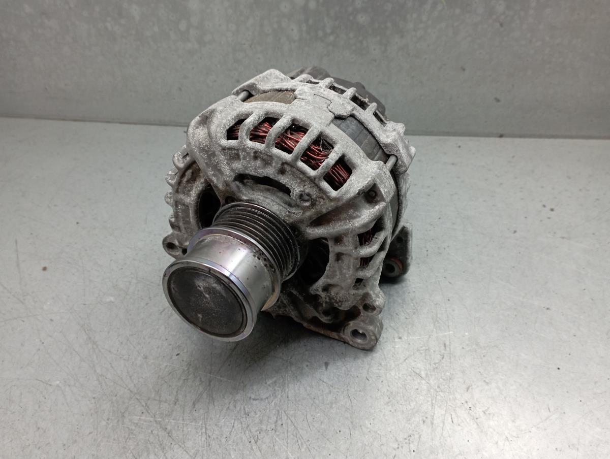 Alternador VOLKSWAGEN T-Roc (A11)
