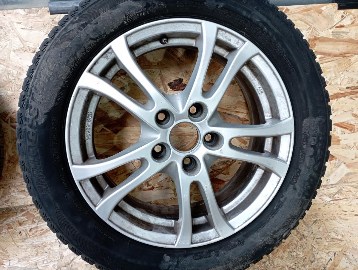 Set di cerchi RENAULT Megane IV (B9A/M_) Imagem-1