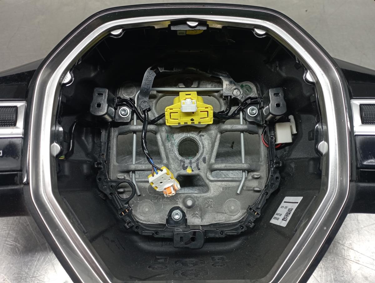 Volante de dirección PEUGEOT 208 II Imagem-3