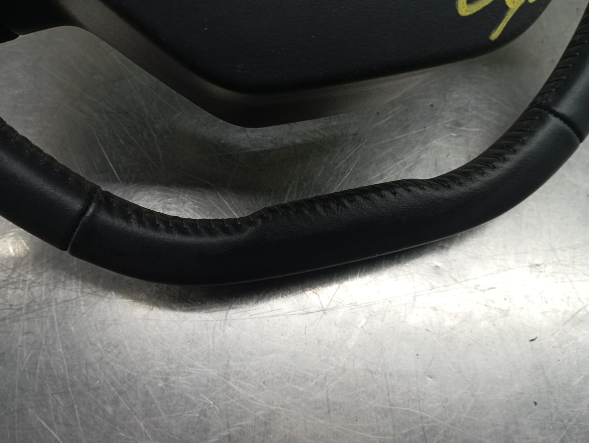 Volante de dirección PEUGEOT 208 II Imagem-6