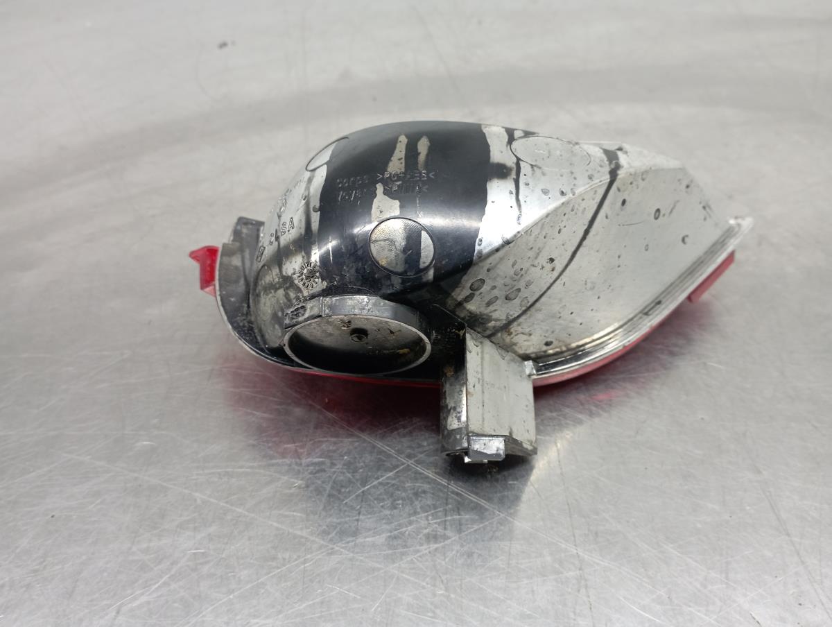 Feu antibrouillard Arrière Droite DACIA Sandero III Imagem-2