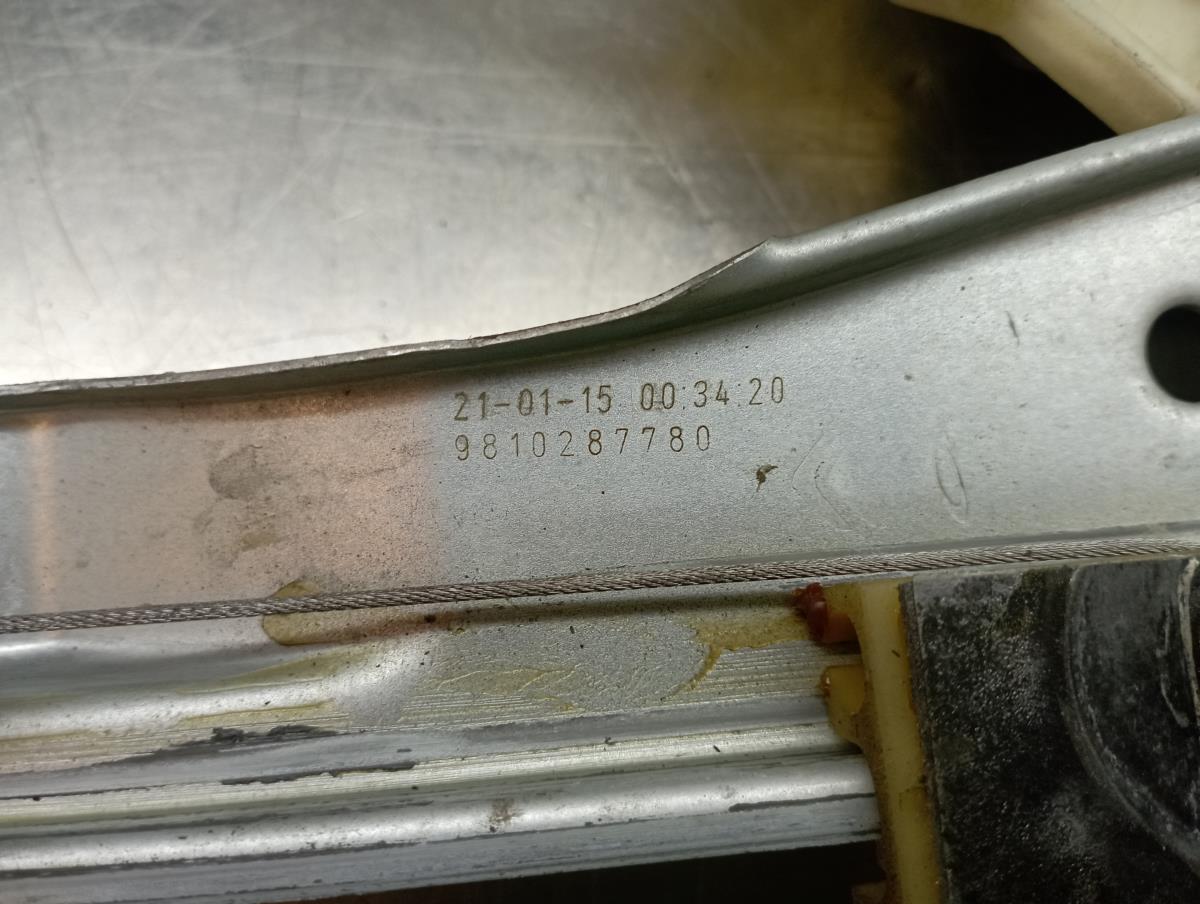 Lève-vitre avant gauche CITROËN C4 Cactus Imagem-4