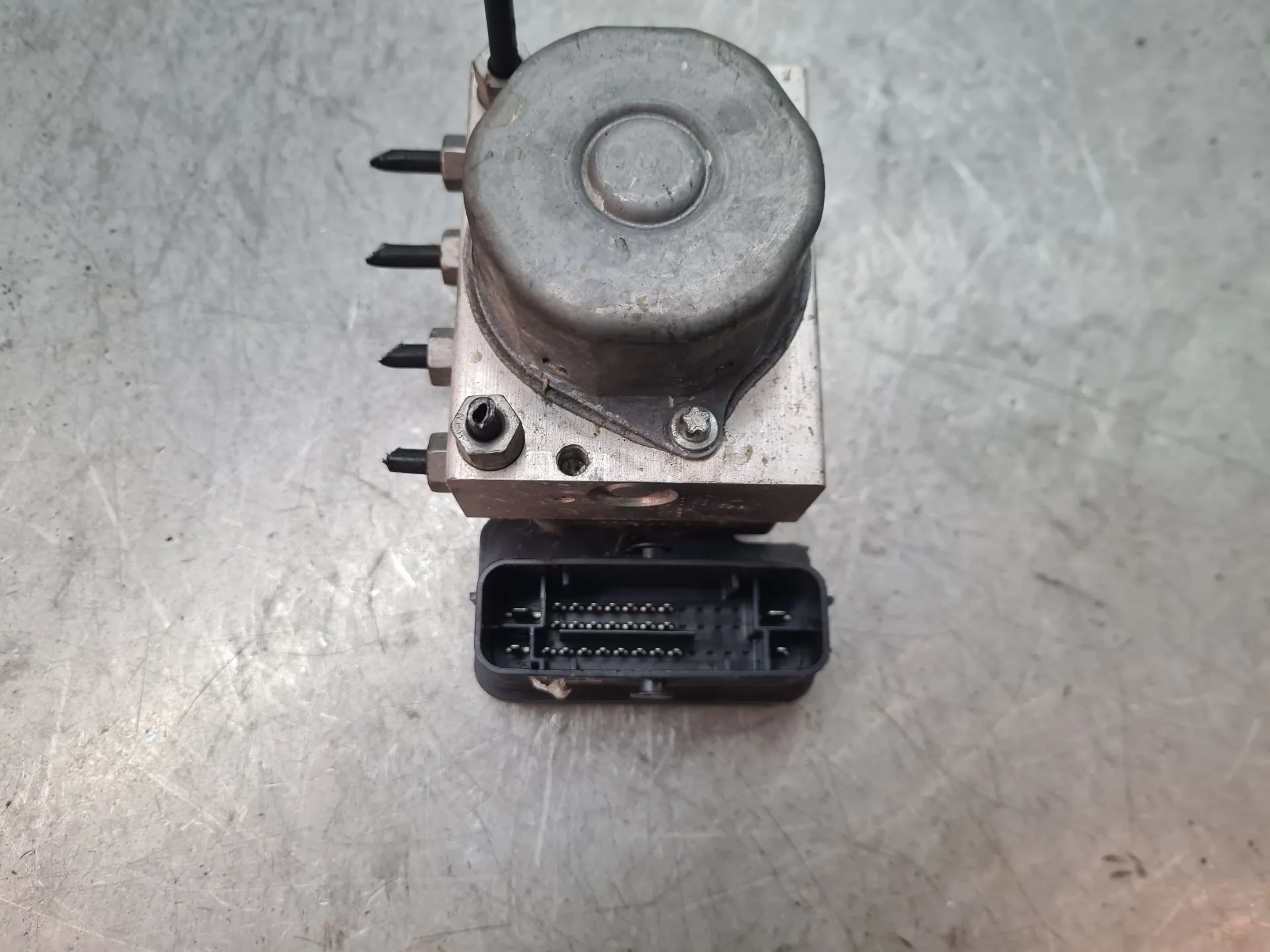 ABS SEAT Ibiza IV (6J5, 6P1) Imagem-2